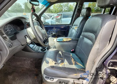 1999 Ford Explorer z USA, uszkodzony, nr VIN 1FMZU35P7XZB15392